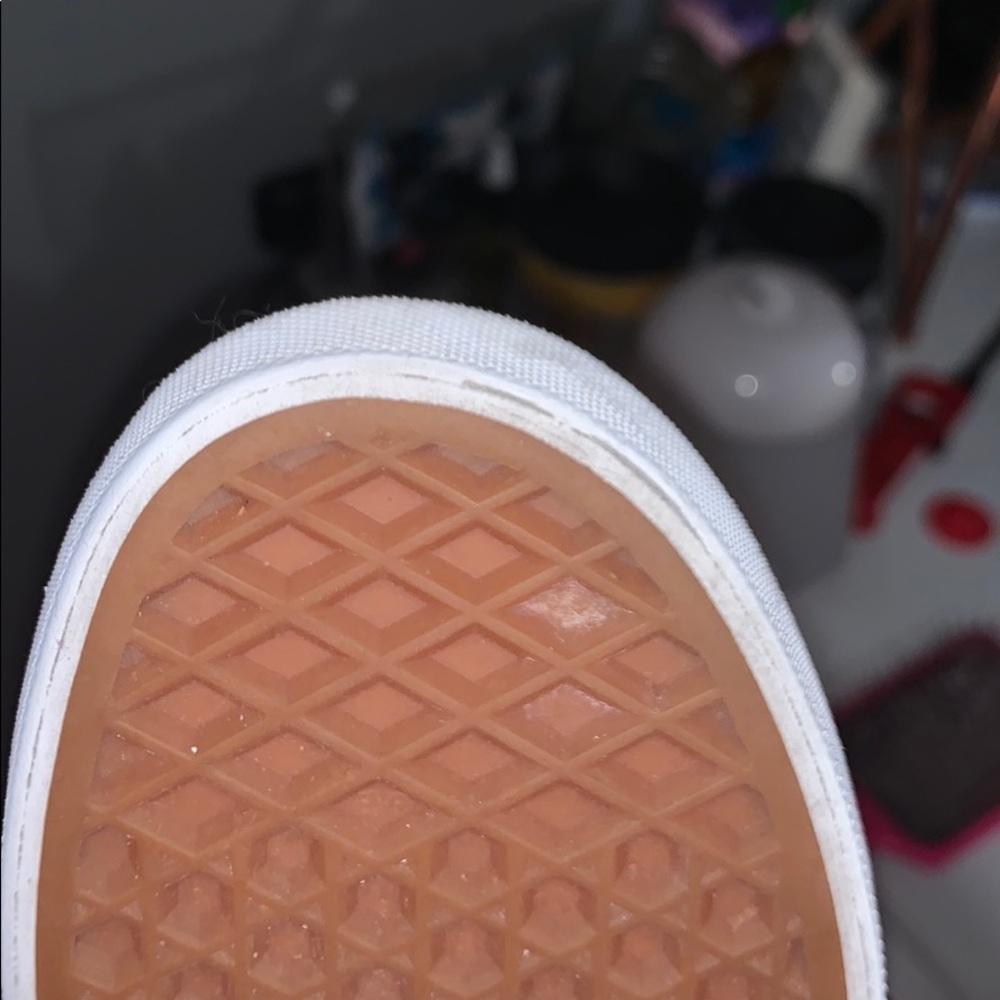 Vans - Picture 6 of 7
